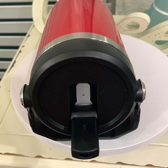 30oz Red Iceflow Flip Straw Tumbler - Picture 3 of 5